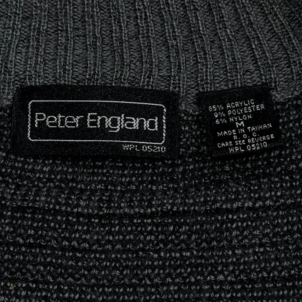 Vtg Peter England Mens Cardigan M Gray V Neck‎ Dad Grandpa Chunky Knit Sweater